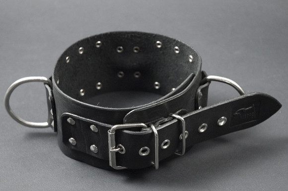 Чёрный не подшитый ошейник с большими кольцами 