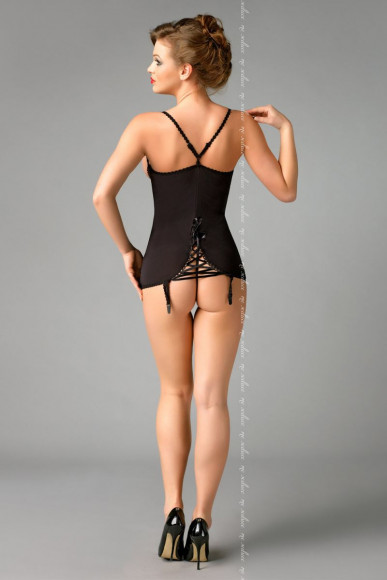 Коротенькая облегающая сорочка Carla с открытым лифом