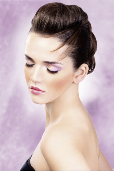 Черные накладные ресницы, удлиненные с внешнего края Deluxe