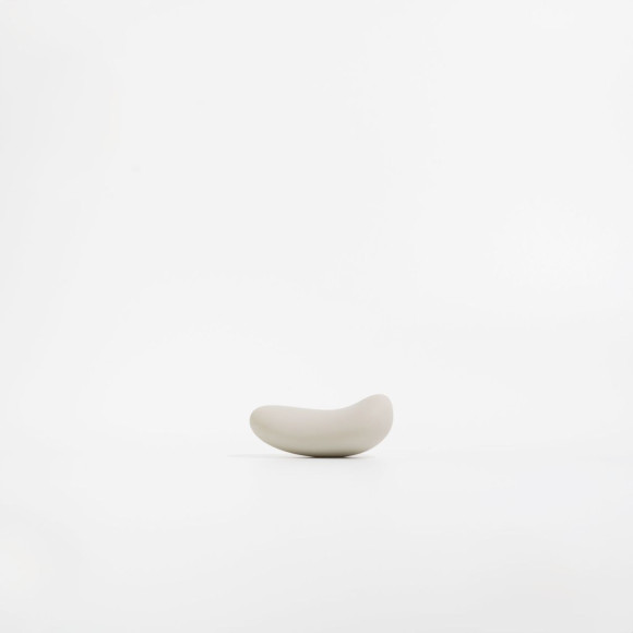 Серый вибромассажёр Opal