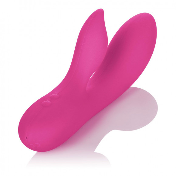 Розовый вибромассажер с лепестком для стимуляции клитора Silhouette S19