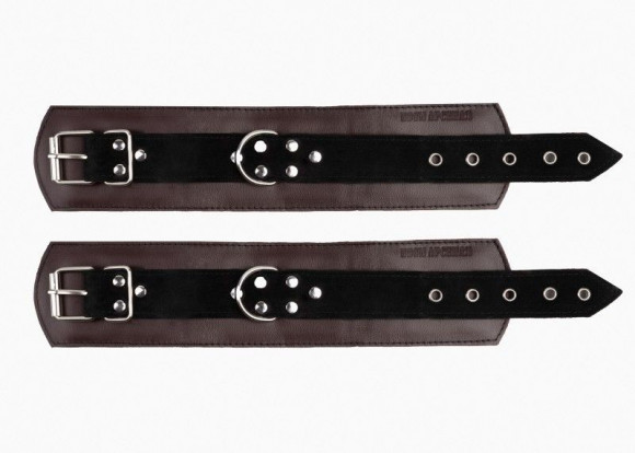 Бордовые оковы с контрастными вставками