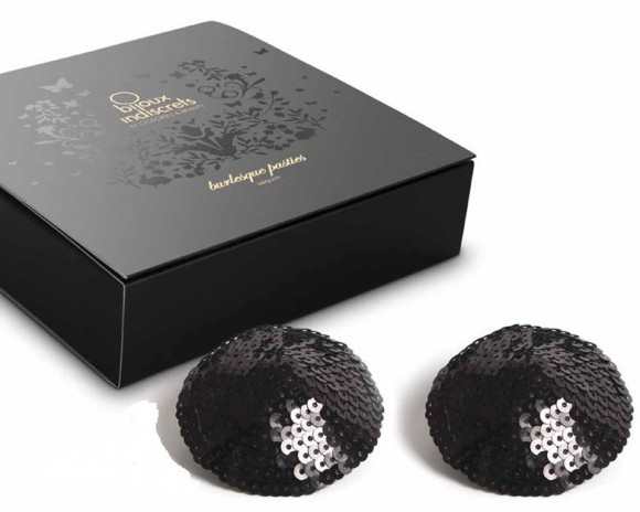 Чёрные наклейки на грудь SEQUIN