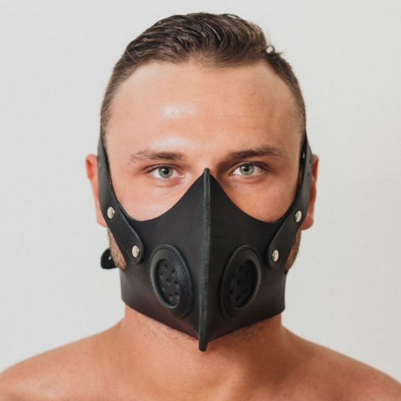 Черная кожаная маска «Сталкер»