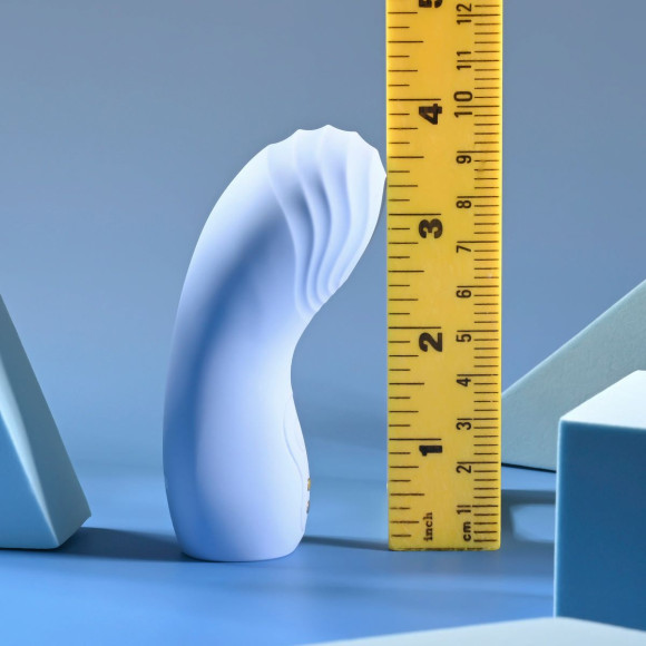 Голубой рельефный вибромассажёр на палец Good Point